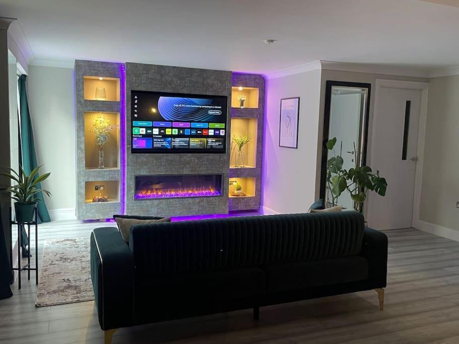 The Exclusive Jacuzzi Apartment Birmingham Kültér fotó